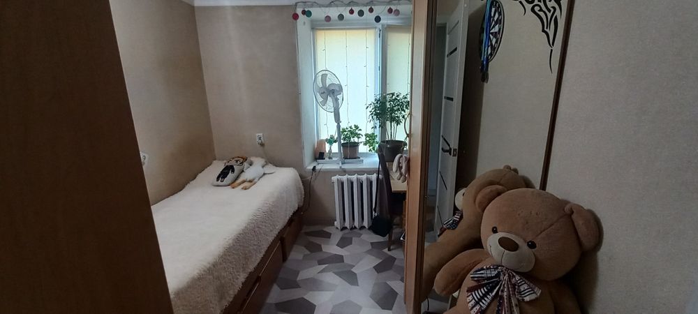 Продается  2 комнатная квартира