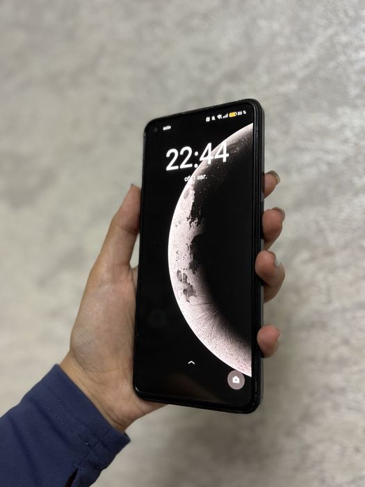 Продам Oppo Reno 7
