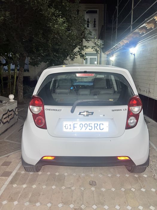 Chevrolet spark 2014