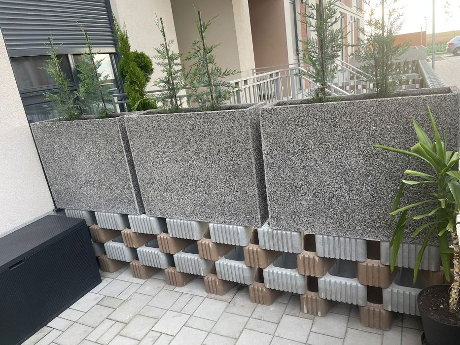 Jardiniere/ghiveci  mozaic spalat