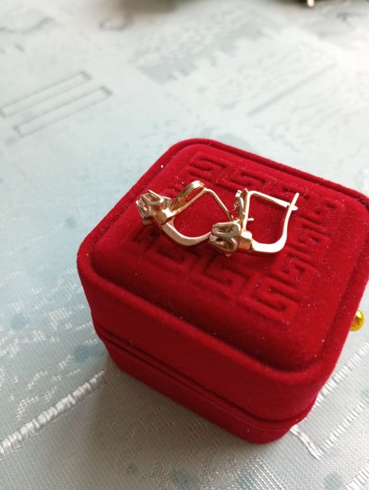 Серьги с бриллиантами