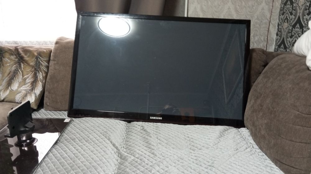 Продам телевизор