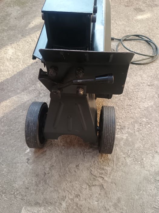 Despicator lemne Lumag hds 4t