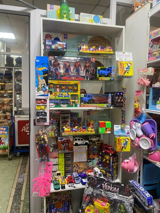 Продам Отдел игрушек с оборудованием