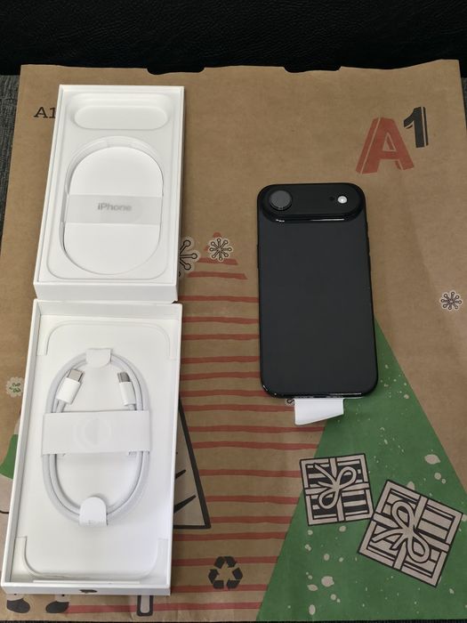 КАТО НОВ 256GB iPhone 17 Air Гаранция А1 2027 Space Black | Черен