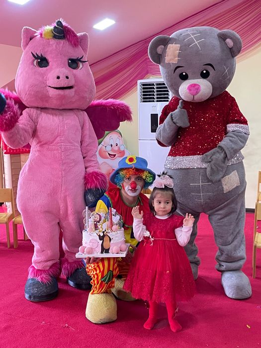 Айиклар хизмати ва клоун маскарабоз