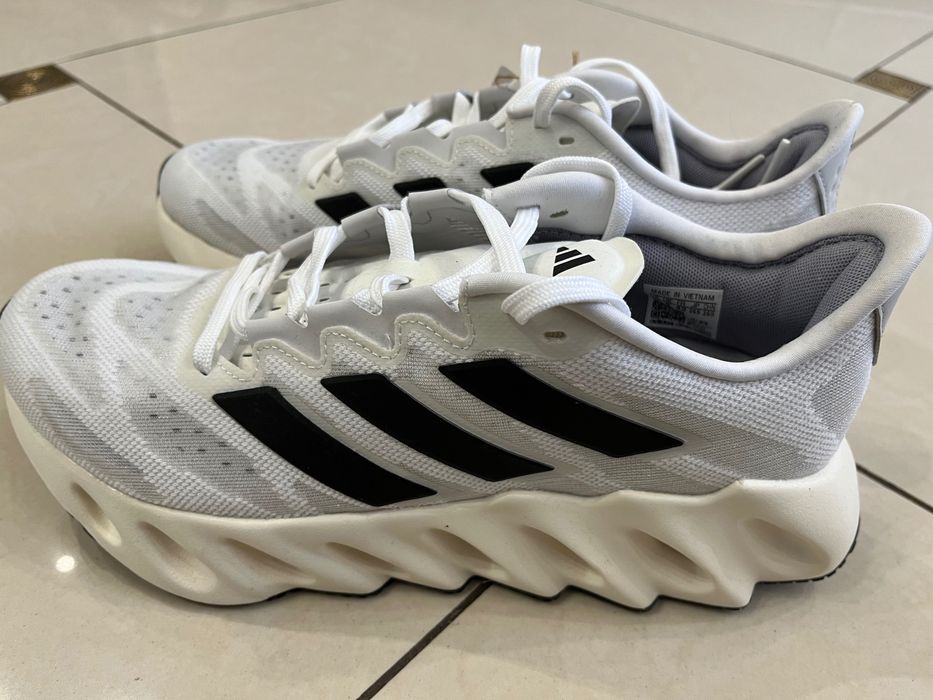 Маратонки Adidas