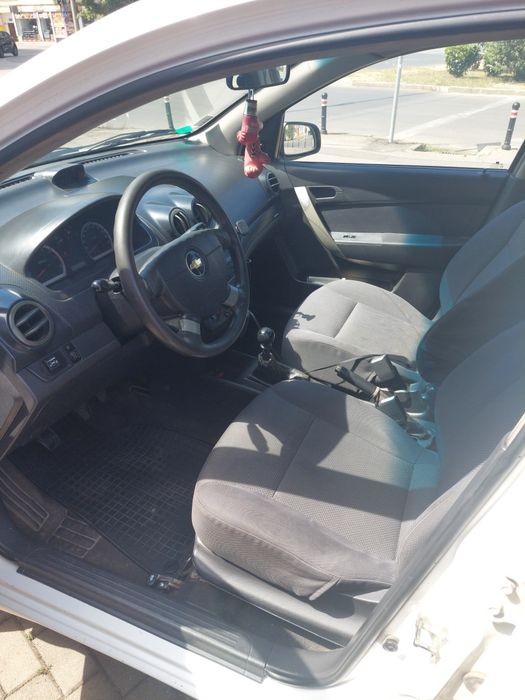 Vănd Aveo Chevrollet