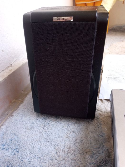 Музикална система. Диск. Флашка. Карта памет