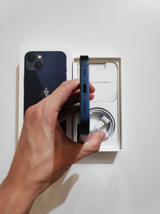 iPhone 13 Apple A 15 Bionic 5G Айфон 13