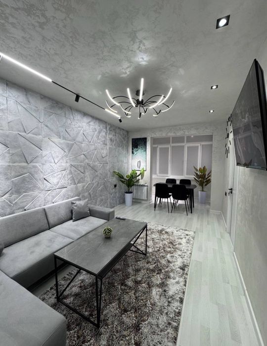 2/2/4 50м2 Буз-1 Максим Горький Художники / арендатор за 700 / мебель