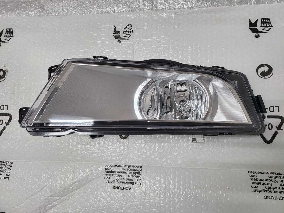 Противотуманка ПТФ Skoda OCTAVIA A7
