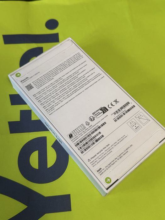 ЗАПЕЧАТАН 128GB iPhone 16e Yettel Гаранция 2029г. Black 16 е