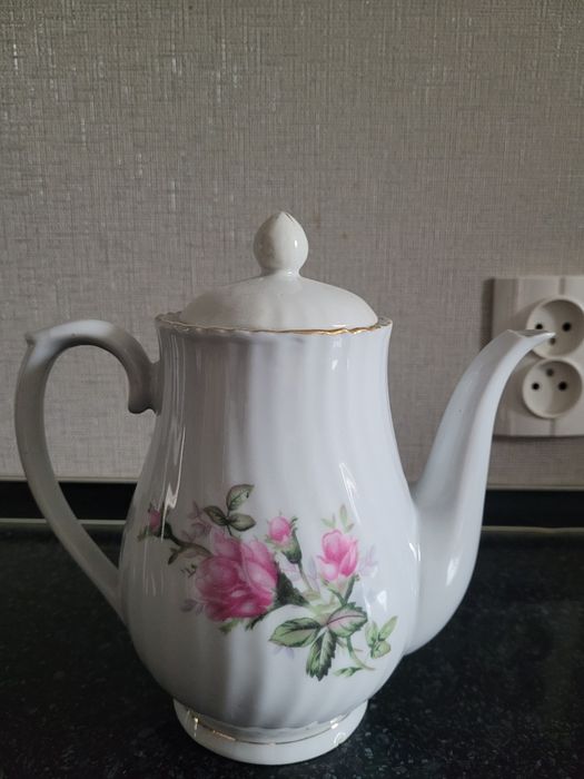 Продам разные чайники