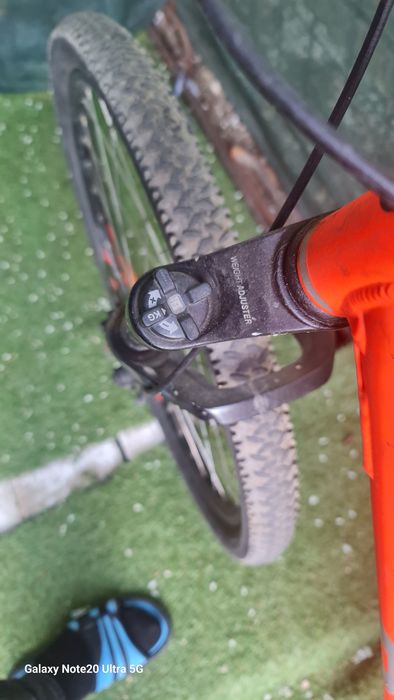 Bicicleta de vânzare
