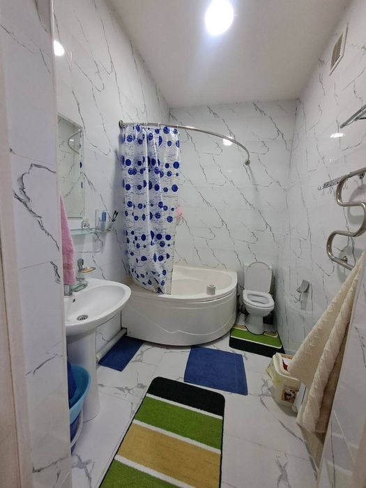 Яшнабод район Олмос мах 4 хона 110 кв Олмос метро якин