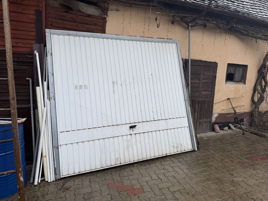 Vand poarta garaj 2600x2300h