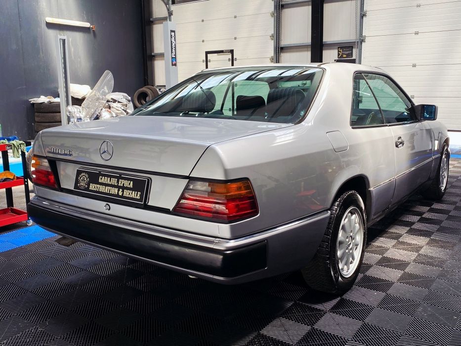 Mercedes-Benz 300 CE Coupé (W124)