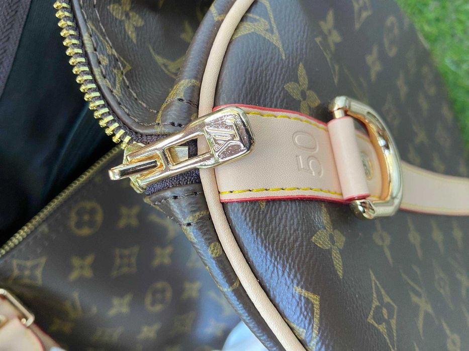 Louis Vuitton Keepall Bandoulière 45