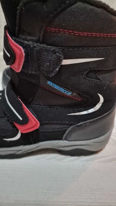 НОВИ  ботушки Kander