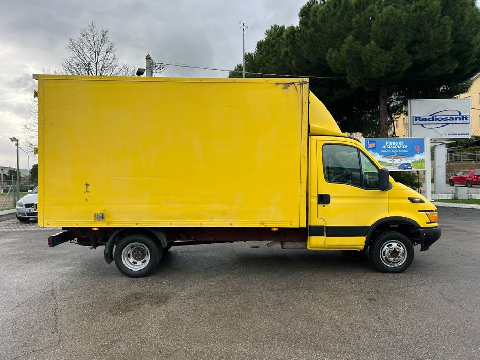 IVECO DAILY 2005 carosat
