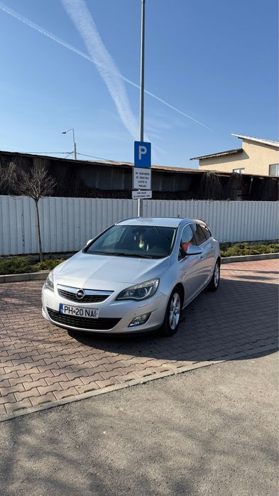 Opel astra j sport tourer