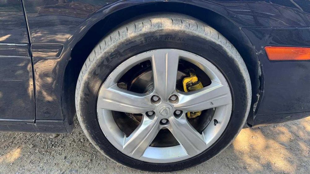 Диски с шинами б/у продам Maxxis Фирма