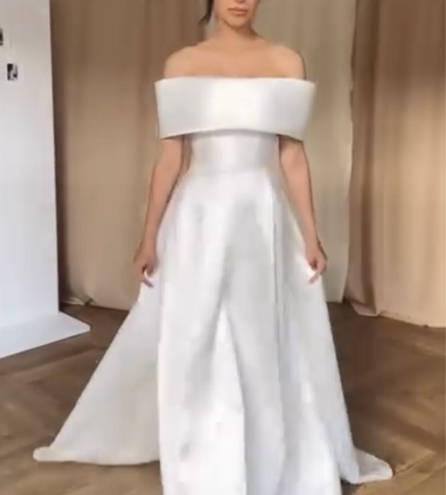 Свадебное платье