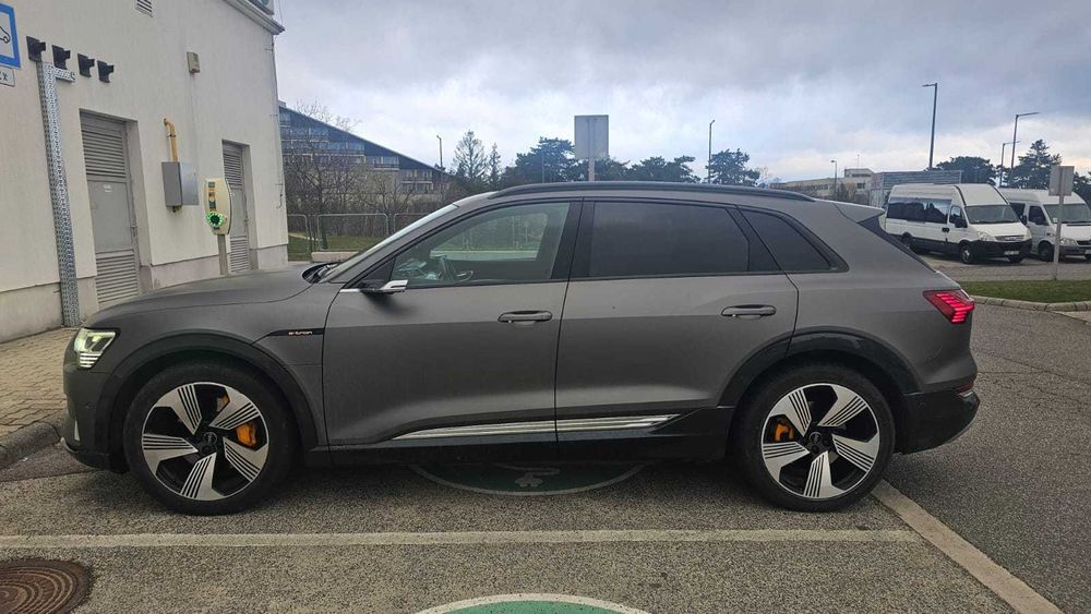 Audi E-tron 55 SUV - Predare leasing