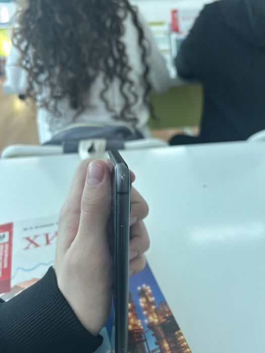 11 айфон 64гб 83%