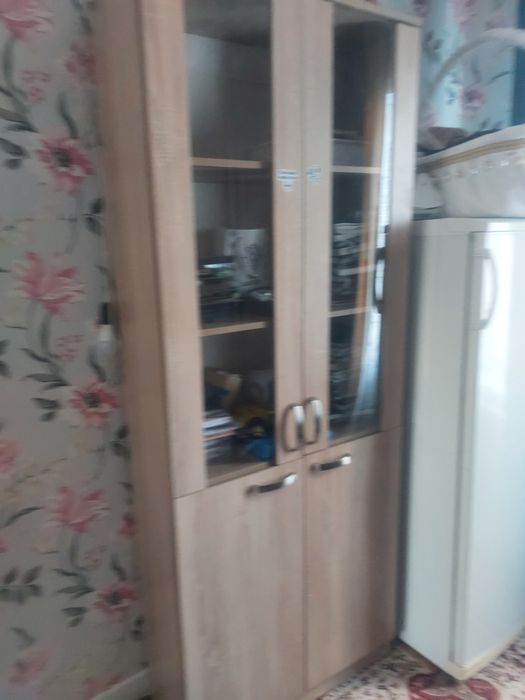 Шкаф китап салатын сатылады