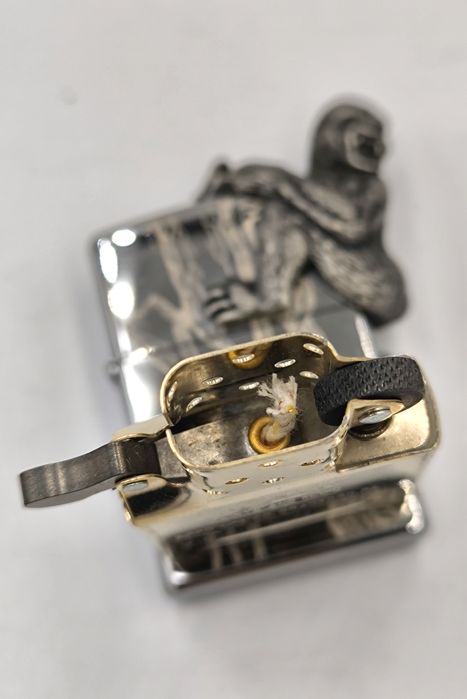 Bricheta Zippo 3D „King Kong” Gorilla – Ediție 2015 Nr 380/2500