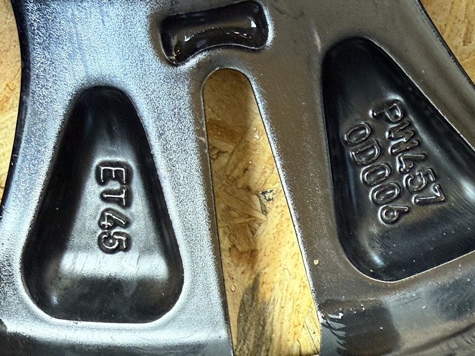 Джанта за тойота 16 yaris 4