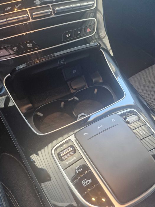 Suport pahare Mercedes E-class