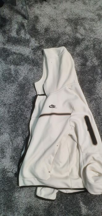 nike tech flecce alb