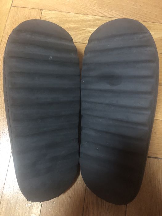 Yezzy Slides Impecabil