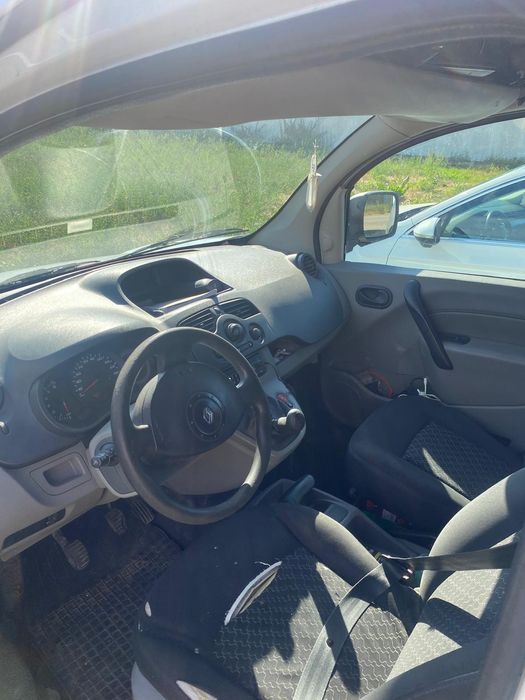 Vând Renault kangoo 1.5 diesel