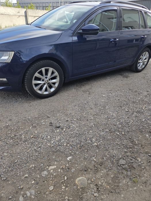 Vând skoda octavia model 3 break