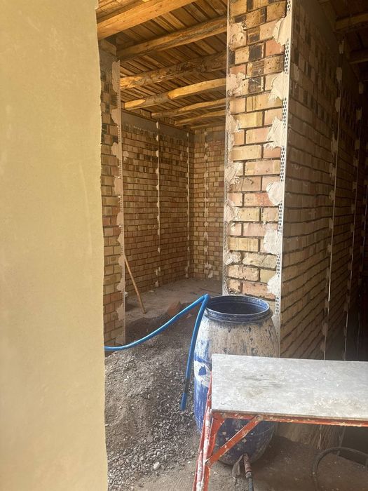 Механизириванная штукатурка ротбонд сувок