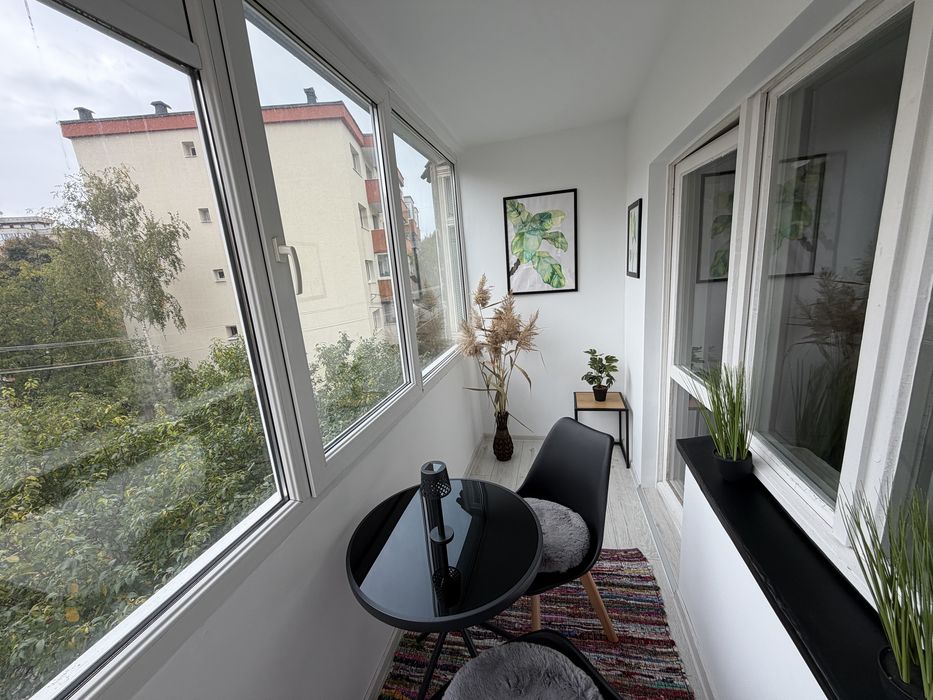 Apartament cu două camere Plopilor - locație excelentă, loc de parcare inclus