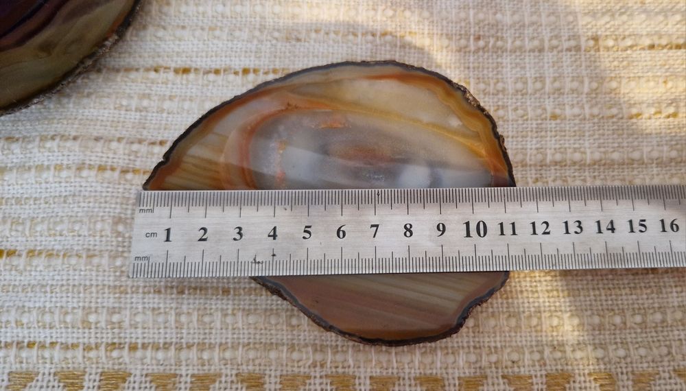 Декоративна чинийка от ахат