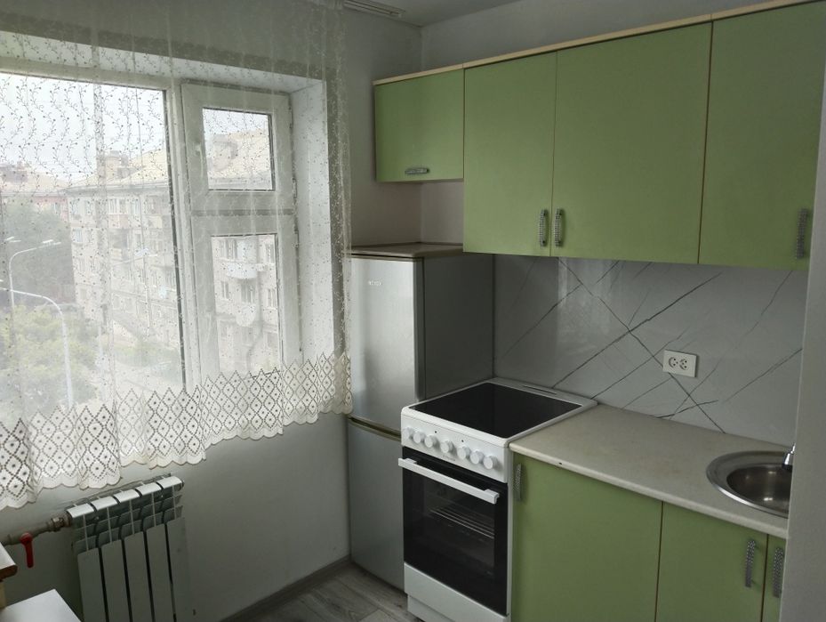 Сдам 2 комн квартиру