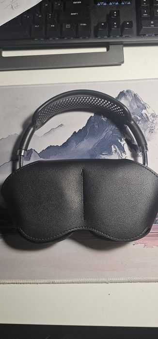 Продам оригинал AirPods Max