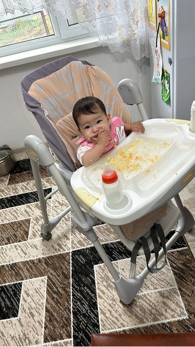 Продам стульчик для кормления