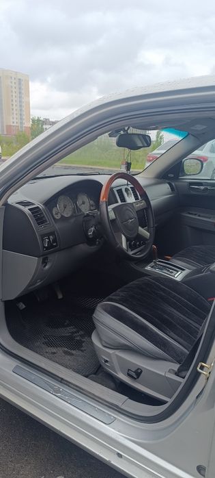 Chrysler 300c hemi 5.7