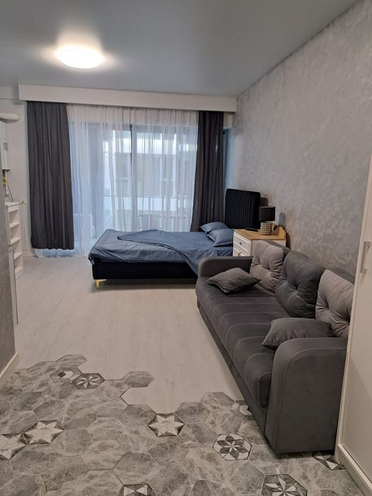 Închiriez 2 studiouri