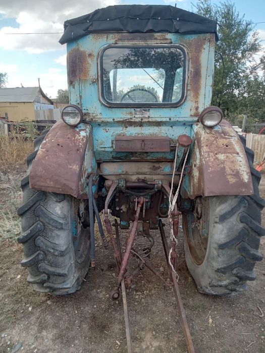 Продам трактор Т-40