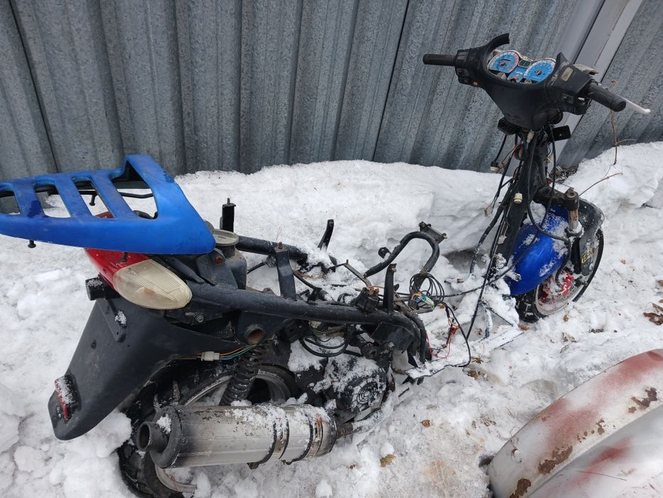 Скутер на запчасти