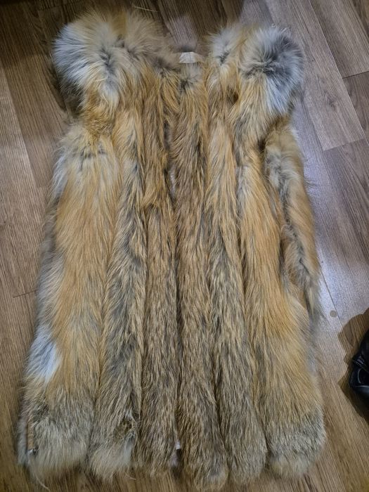 Б/у меховая жилетка