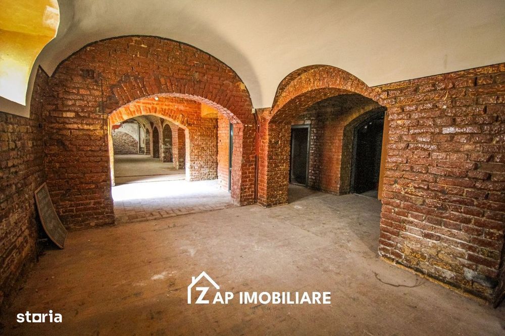 Clădire Stradală langa LIDL cu Vad Intens | Teren 1.100 mp | Zero Comi